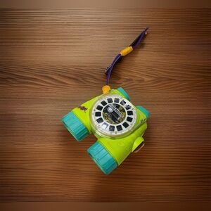 Green and Blue View-Master Binoculars